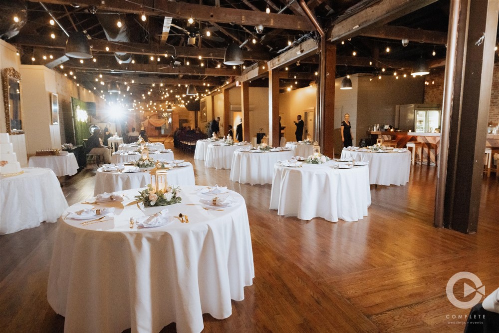 The loft at Cecelia dinning